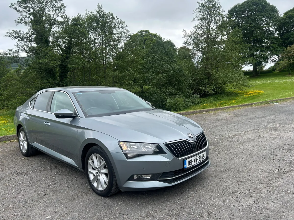 Skoda Superb 2018, black leather , 150ps - Image 1