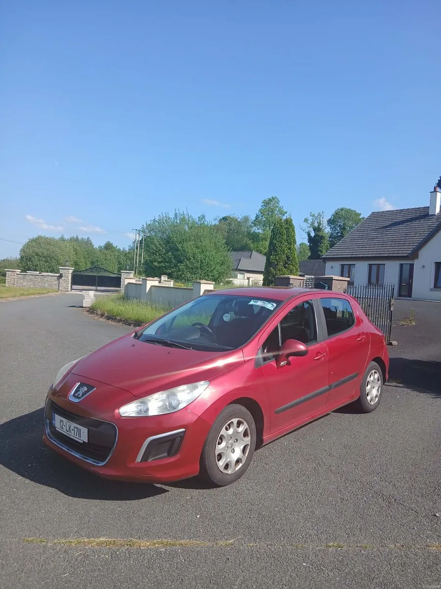 Peugeot 308 - Image 1