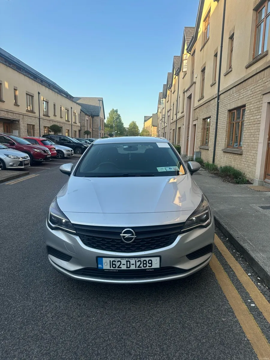 Opel Astra 2016 1.4 petrol (non turbo)150k - Image 2