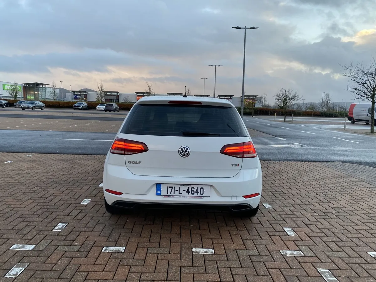 Volkswagen Golf 2017 - Image 2