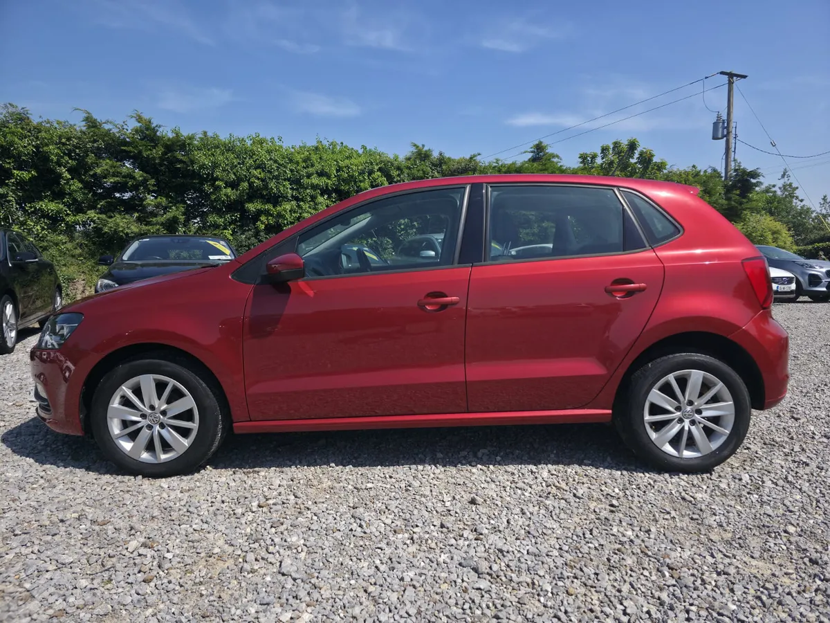 2015 Volkswagen Polo TSI Comfort Line - Image 2