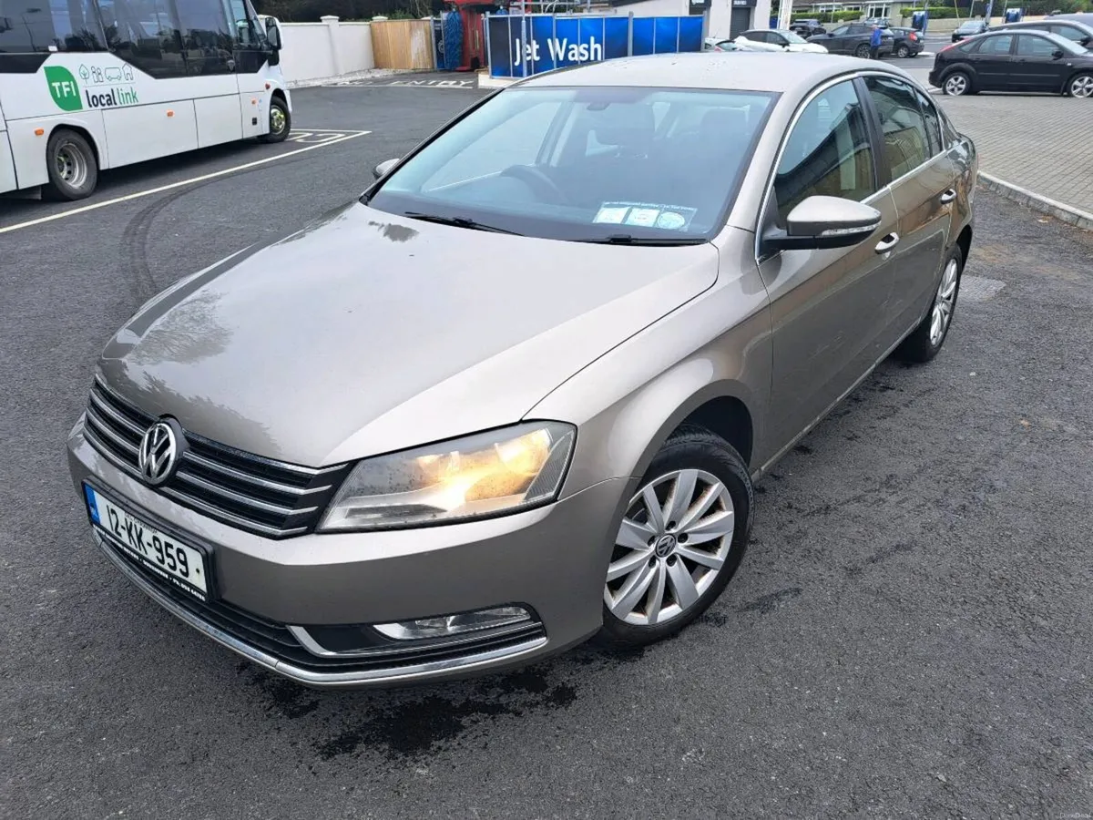 Volkswagen passat 1.6 diesel nct 3/27 tax 10/26 - Image 4