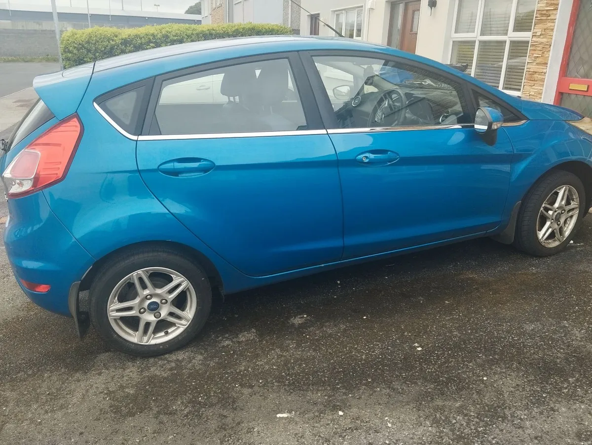 Ford Fiesta 2013 - Image 3