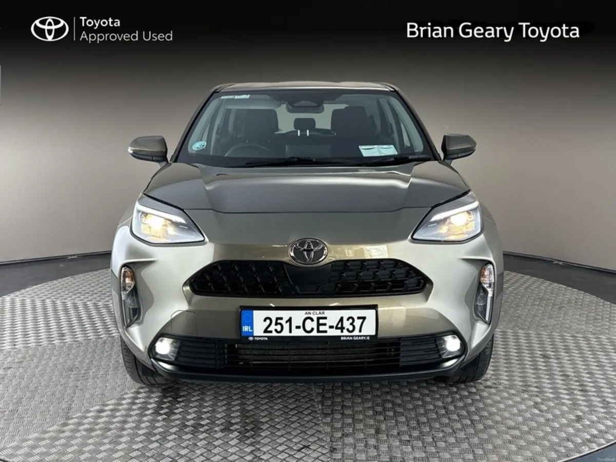 Toyota Yaris Cross HYBRID LUNA - Image 5