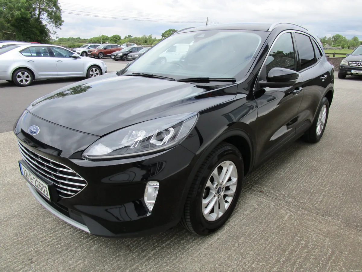 Ford Kuga 2022 - Image 3