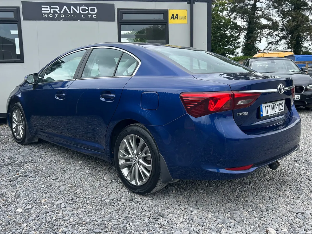 Toyota Avensis Luna 2017 1.6 - Image 6