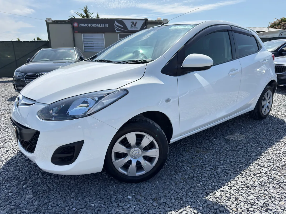 🔵 Mazda 2/Demio 1.3 Petrol Automatic Low Km - Image 2