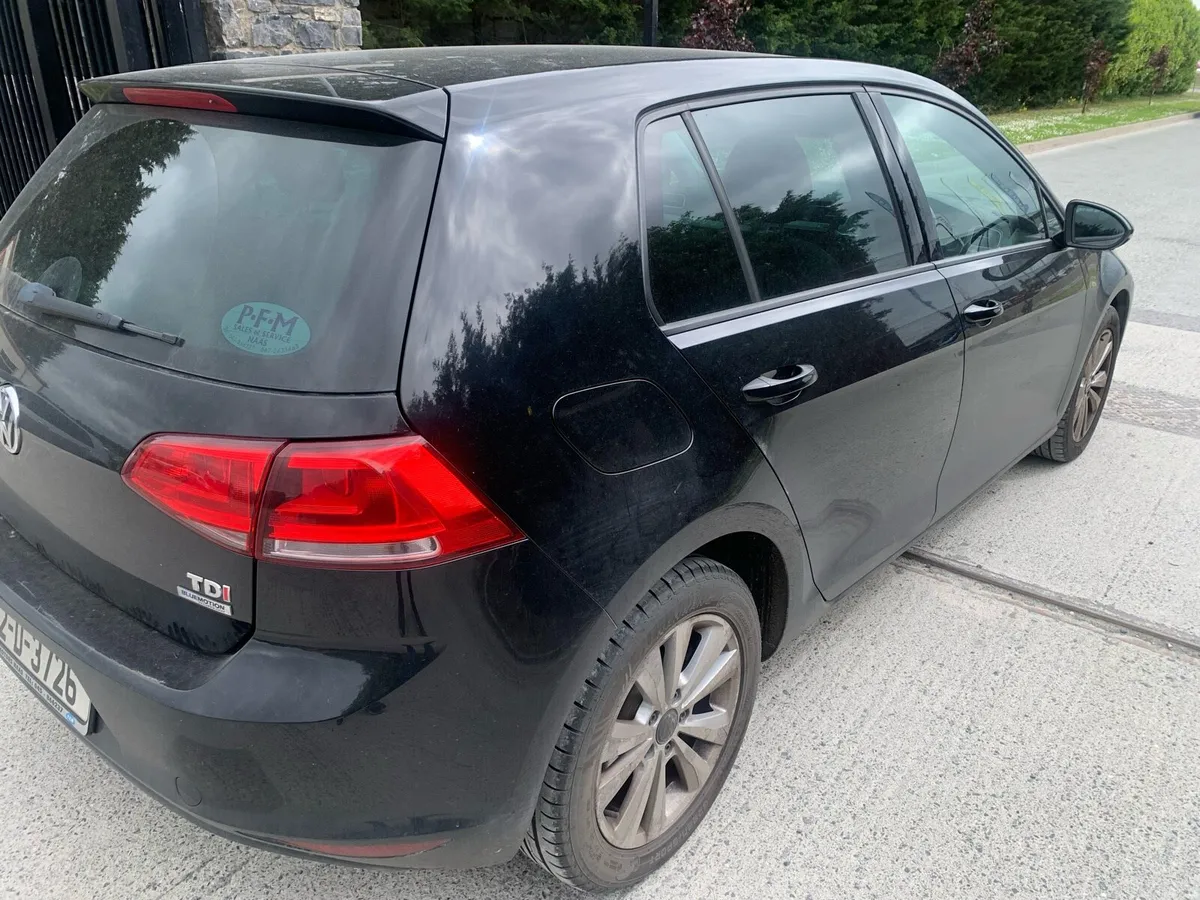 2014 Volkswagen Golf diesel, Nct 11/26, tax 2/27 - Image 3