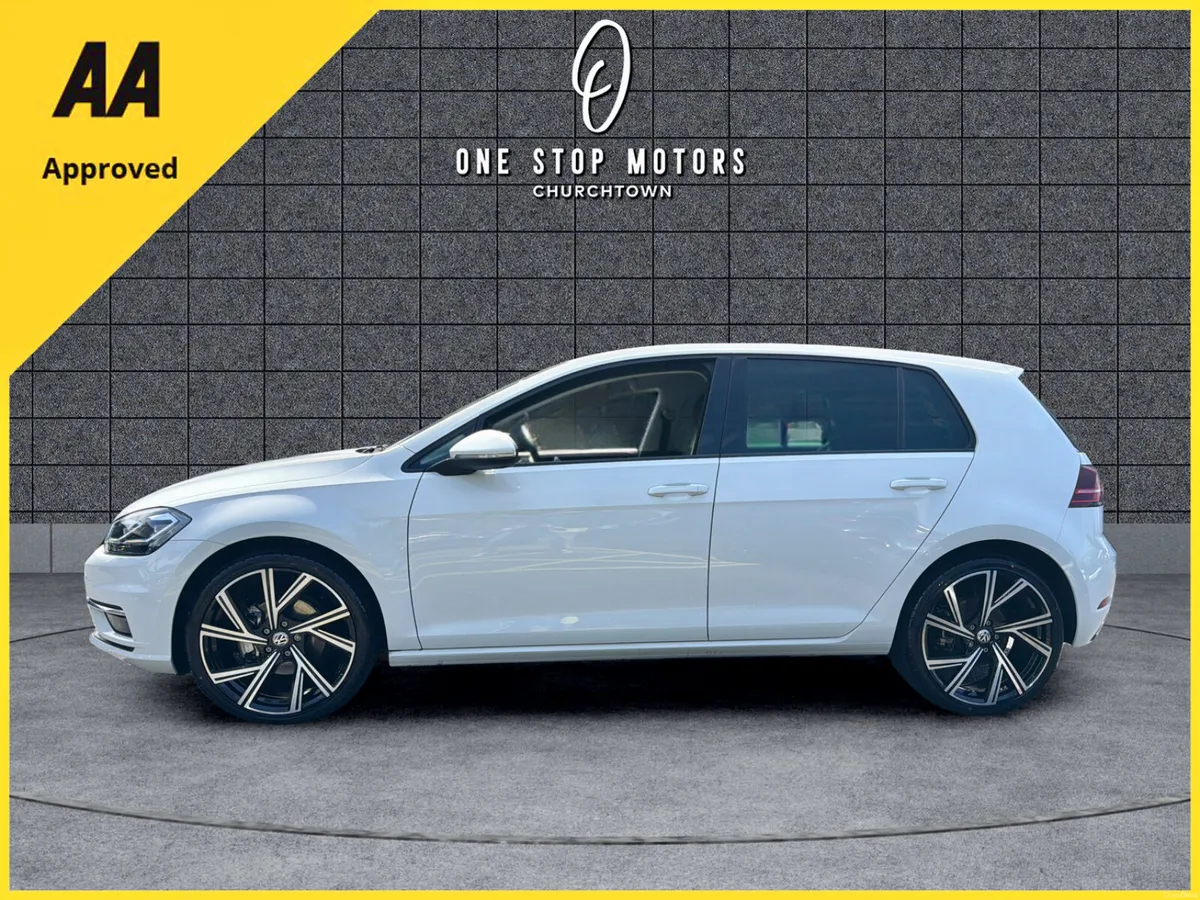 172 VW Golf 1.4TSI *HIGHLINE MK7.5* (42,000KMS) - Image 4