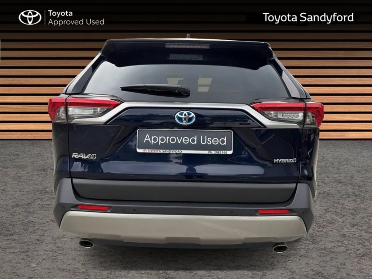 Toyota RAV4 HYBRID SOL // LEATHER HEATED SEATS // - Image 4