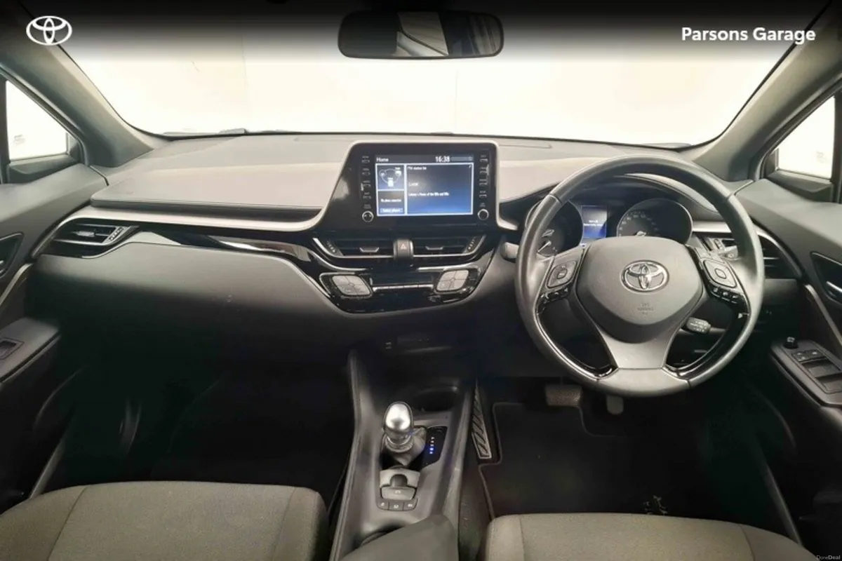 Toyota C-HR 1.8 - Image 6