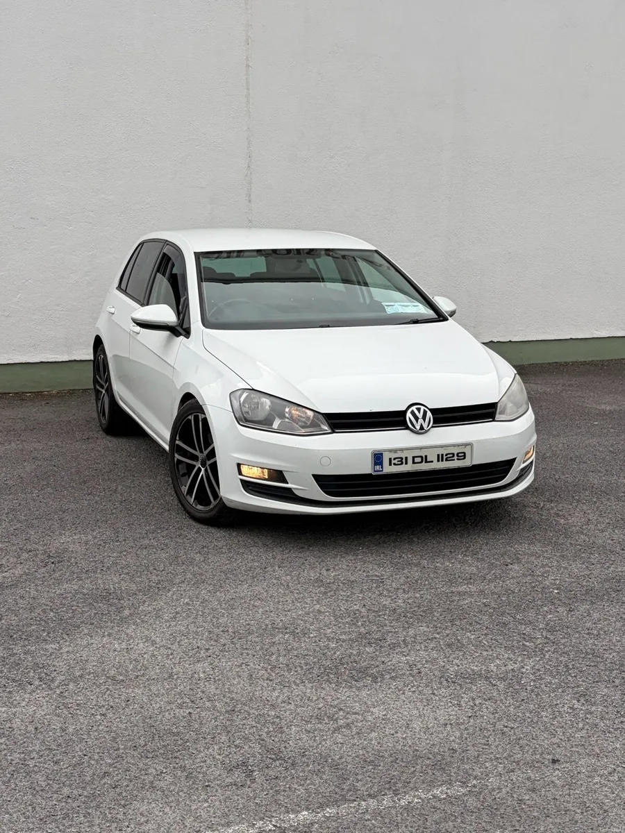 Volkswagen Golf -131- - Image 1