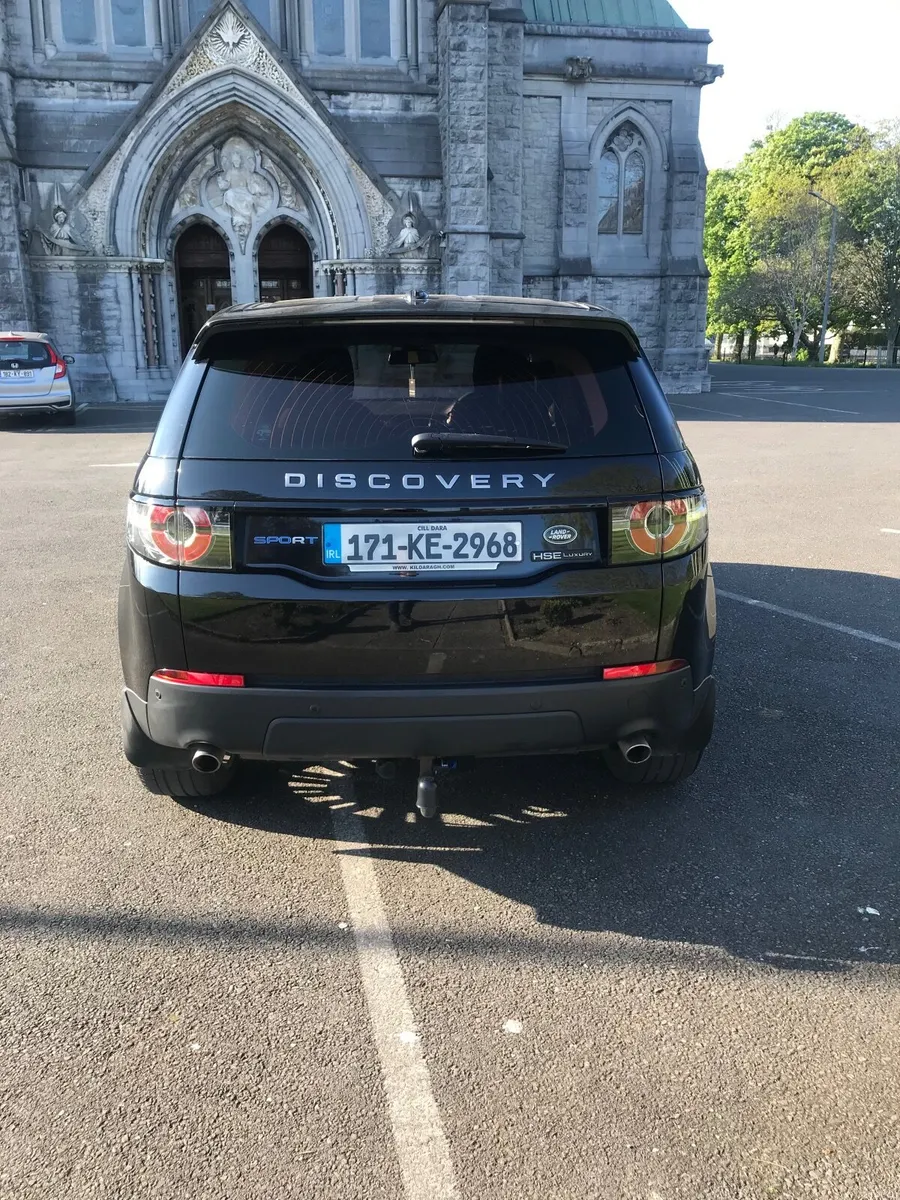 Land Rover Discovery Sport 2017 - Image 5
