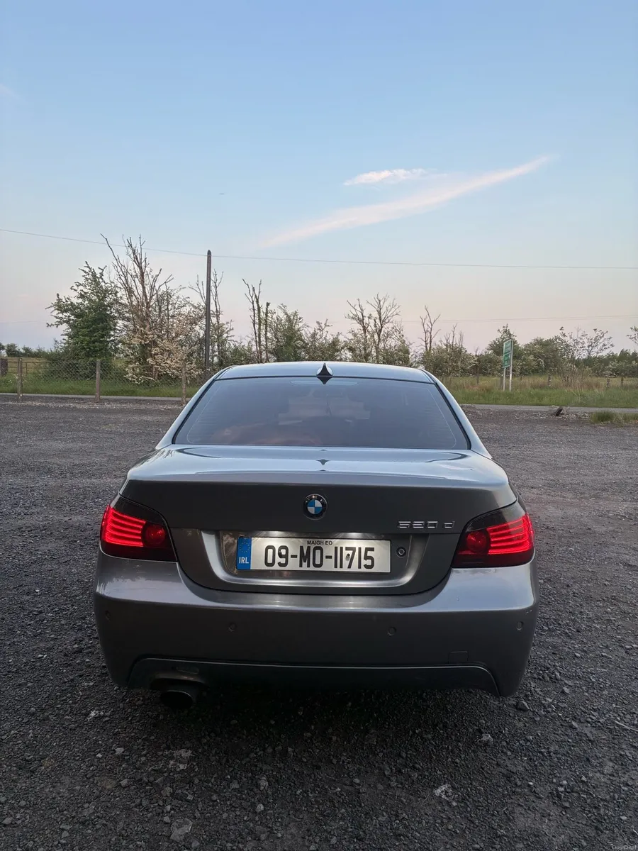 2009 bmw 5series - Image 6