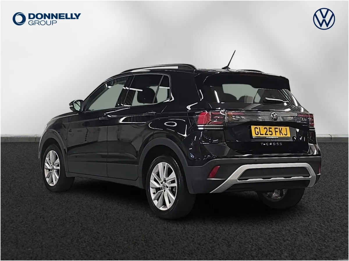 Volkswagen T-cross Estate Match - Image 3