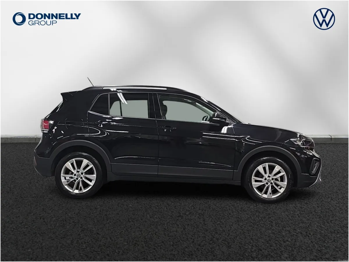 Volkswagen T-cross Estate Match - Image 4