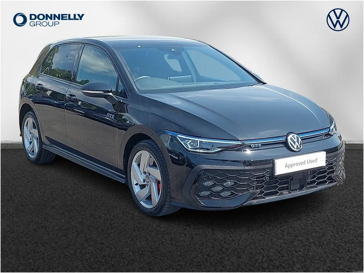 Volkswagen Golf Hatchback GTE - Image 1