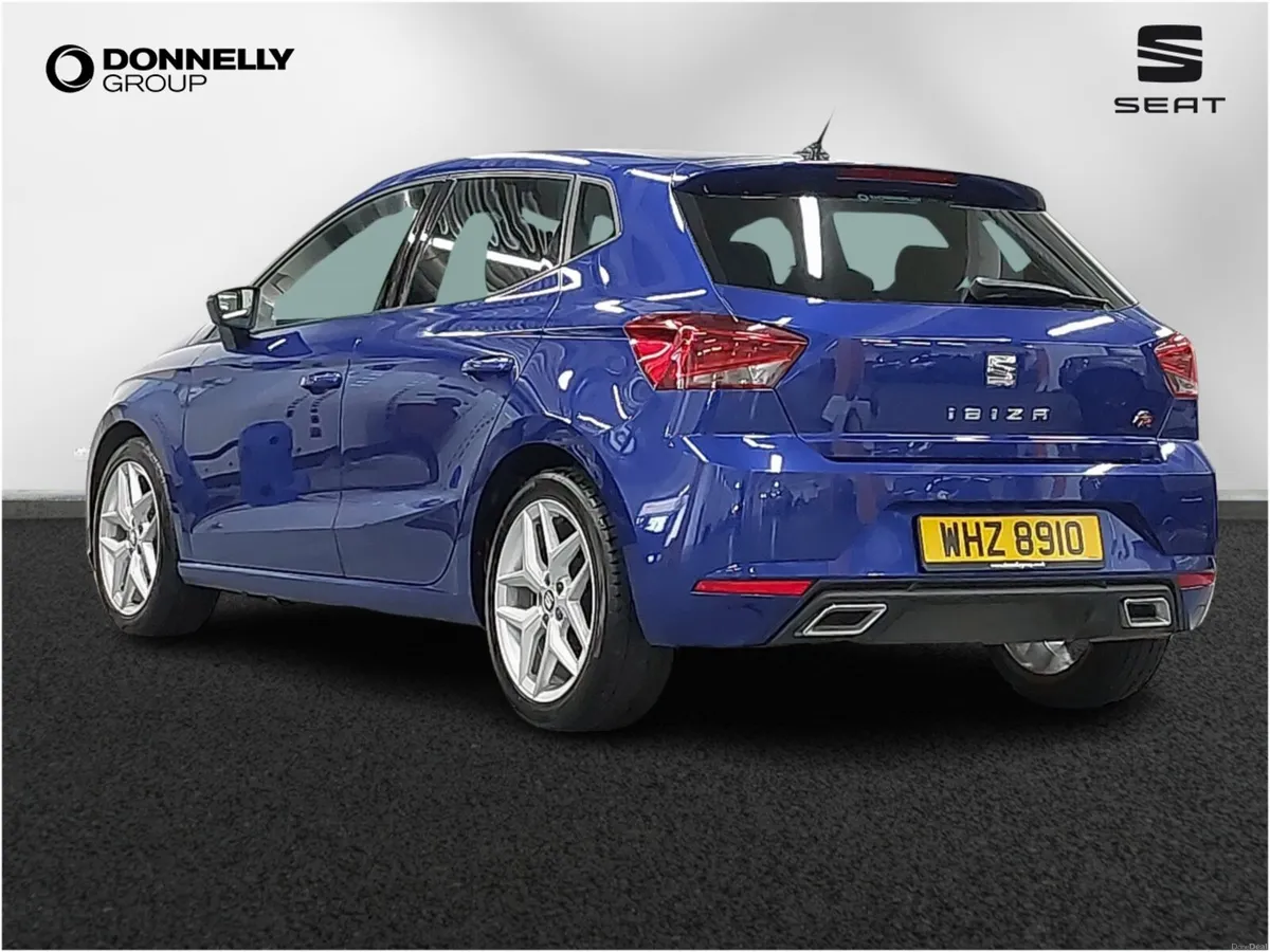 SEAT Ibiza Hatchback FR - Image 3