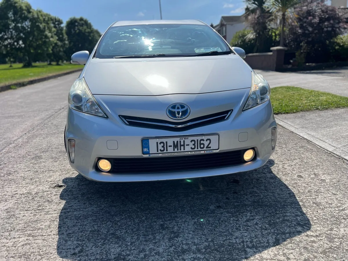 Toyota Prius 1.8 hybrid - Image 2