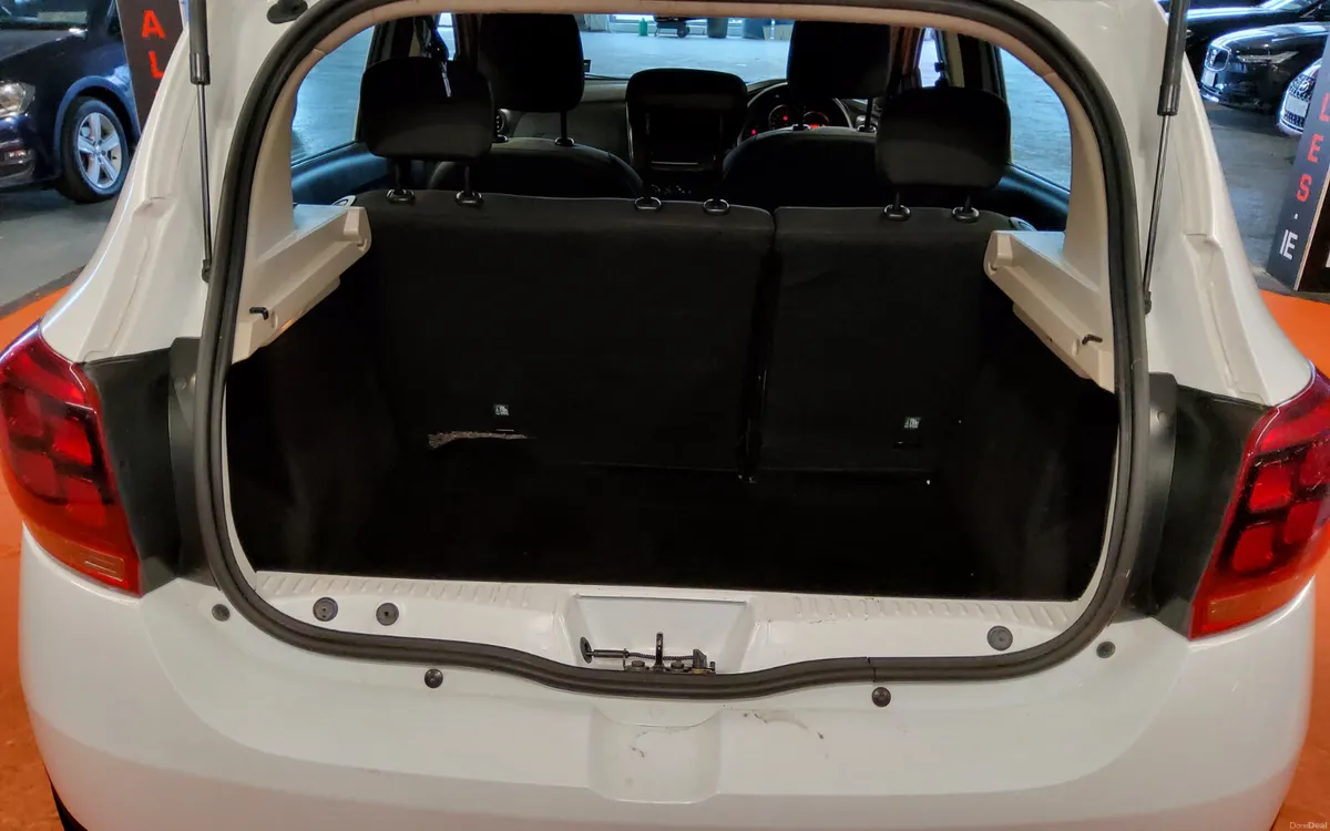Dacia Sandero Stepway 2021 - Image 3