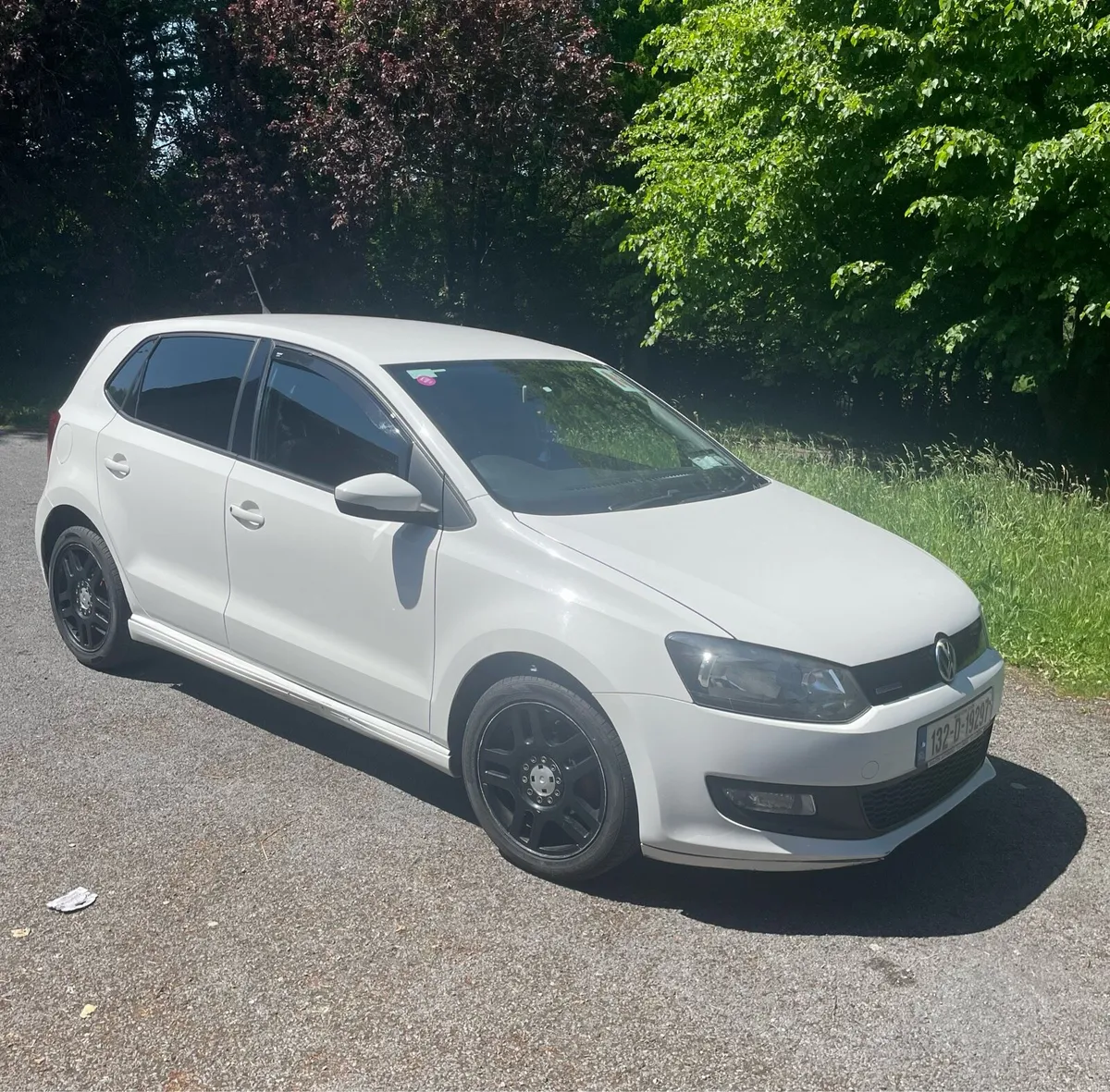 Car - Image 1