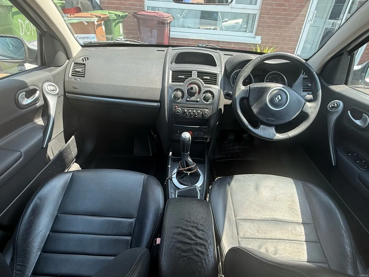 Renault Megane 2007 Low Mileage - Leather - Image 6