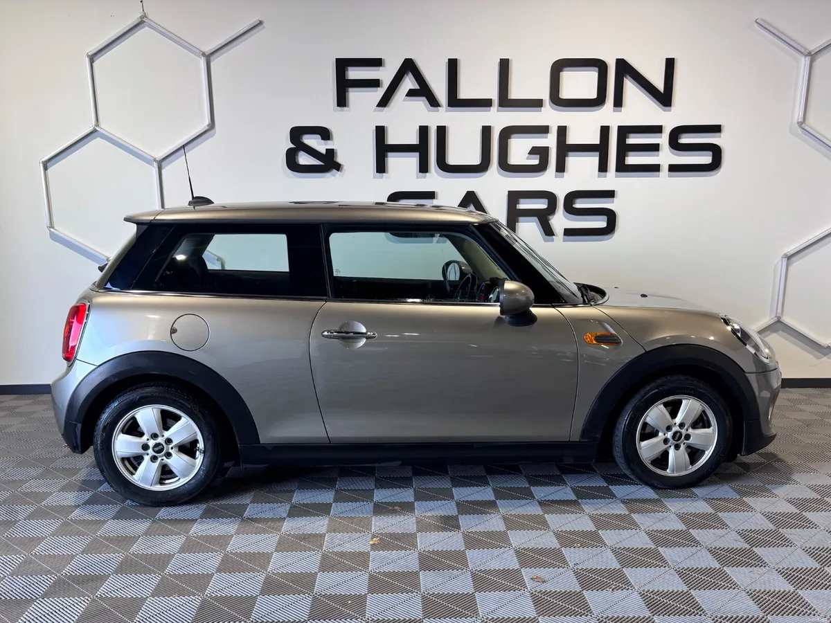 2016 MINI ONE 1.5 D 3DR DIESEL // MANUAL - Image 4