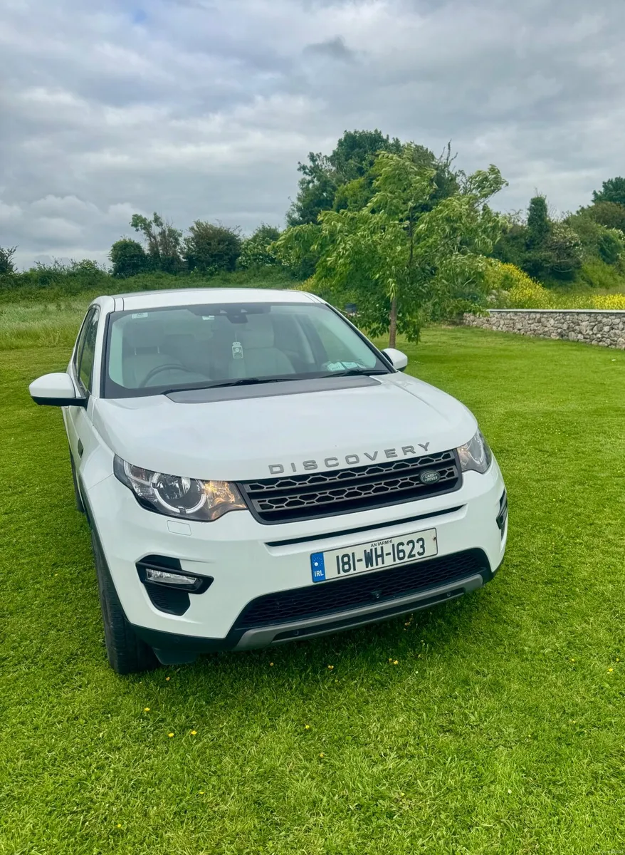 Land Rover Discovery Sport 2018 - Image 4