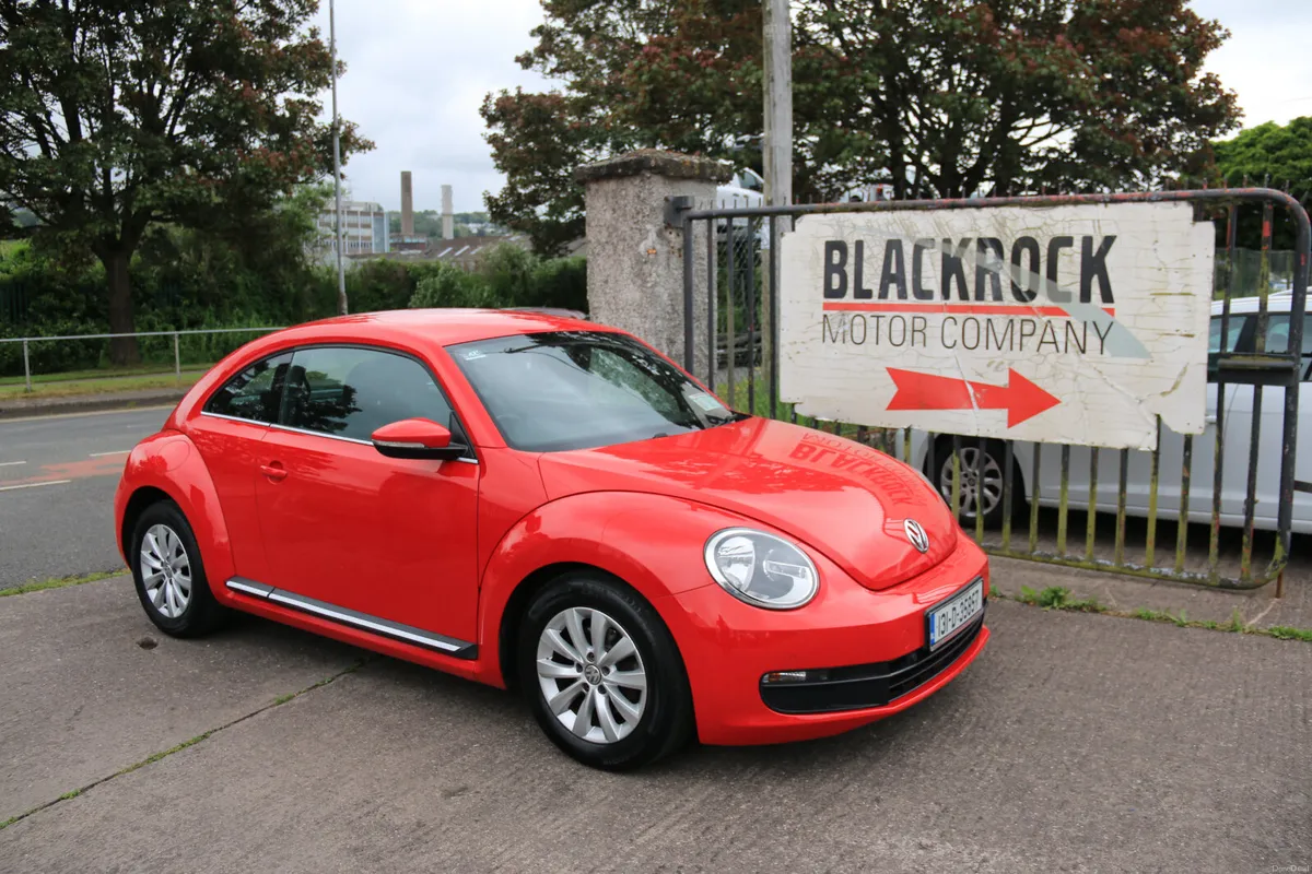 Volkswagen Beetle 2013 - Image 1