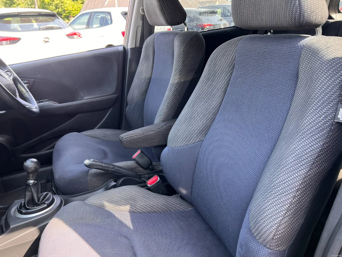 Very Clean Relible Honda Jazz Manual Transmission - Image 4
