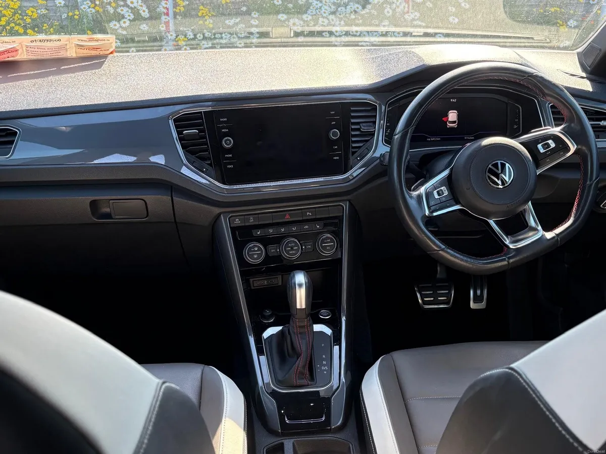 Volkswagen T-Roc 2022 Sport 1.5 TSI 150BHP Auto - Image 2
