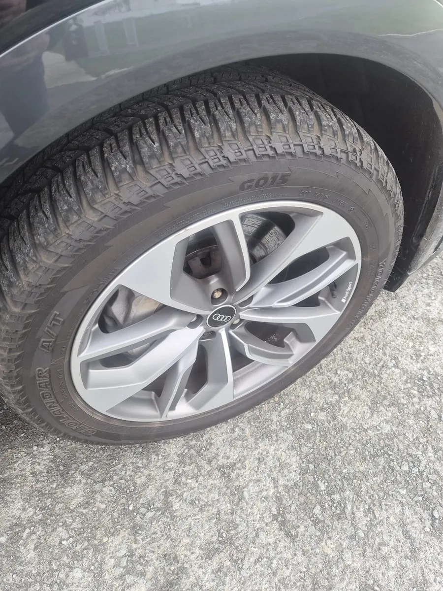Car - Image 4