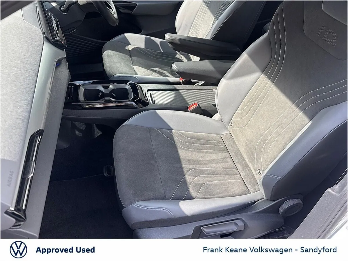 Volkswagen ID.4 LIFE 77kWh 174HP @Frank Keane Volk - Image 4