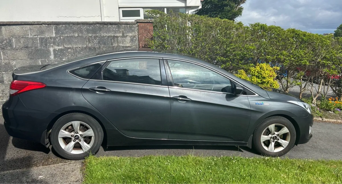 Hyundai i40 - Image 2