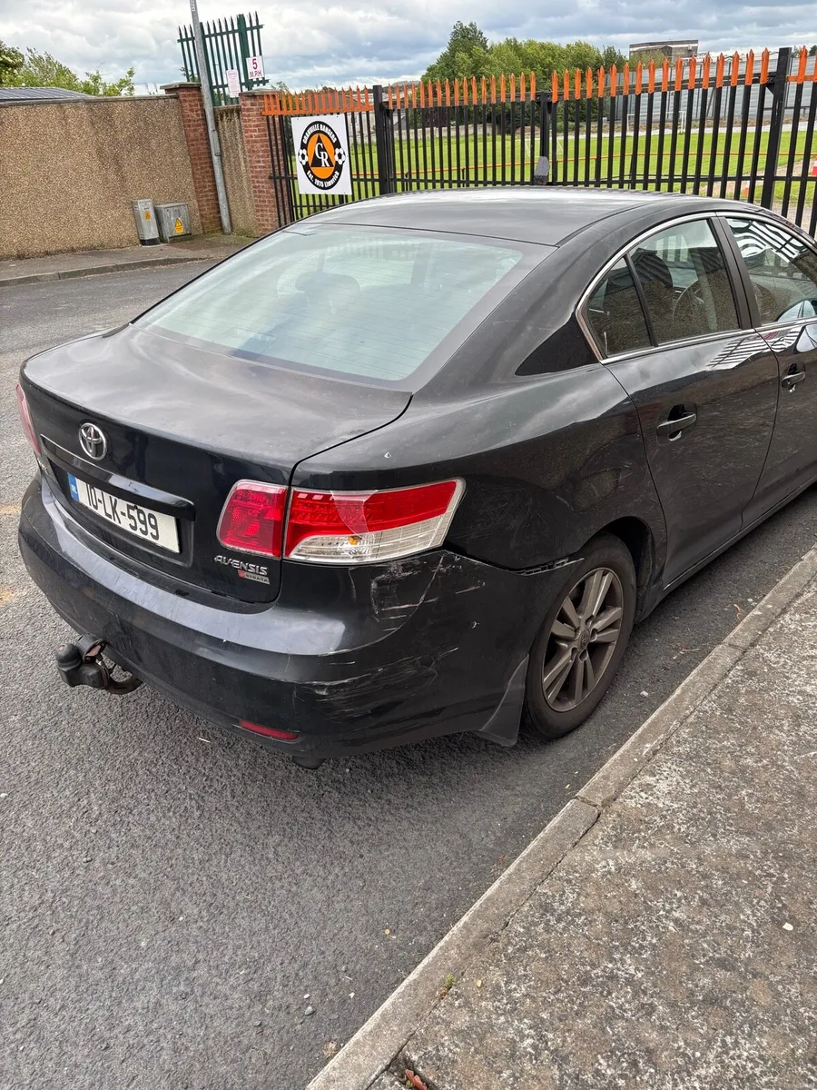 Car - Image 2