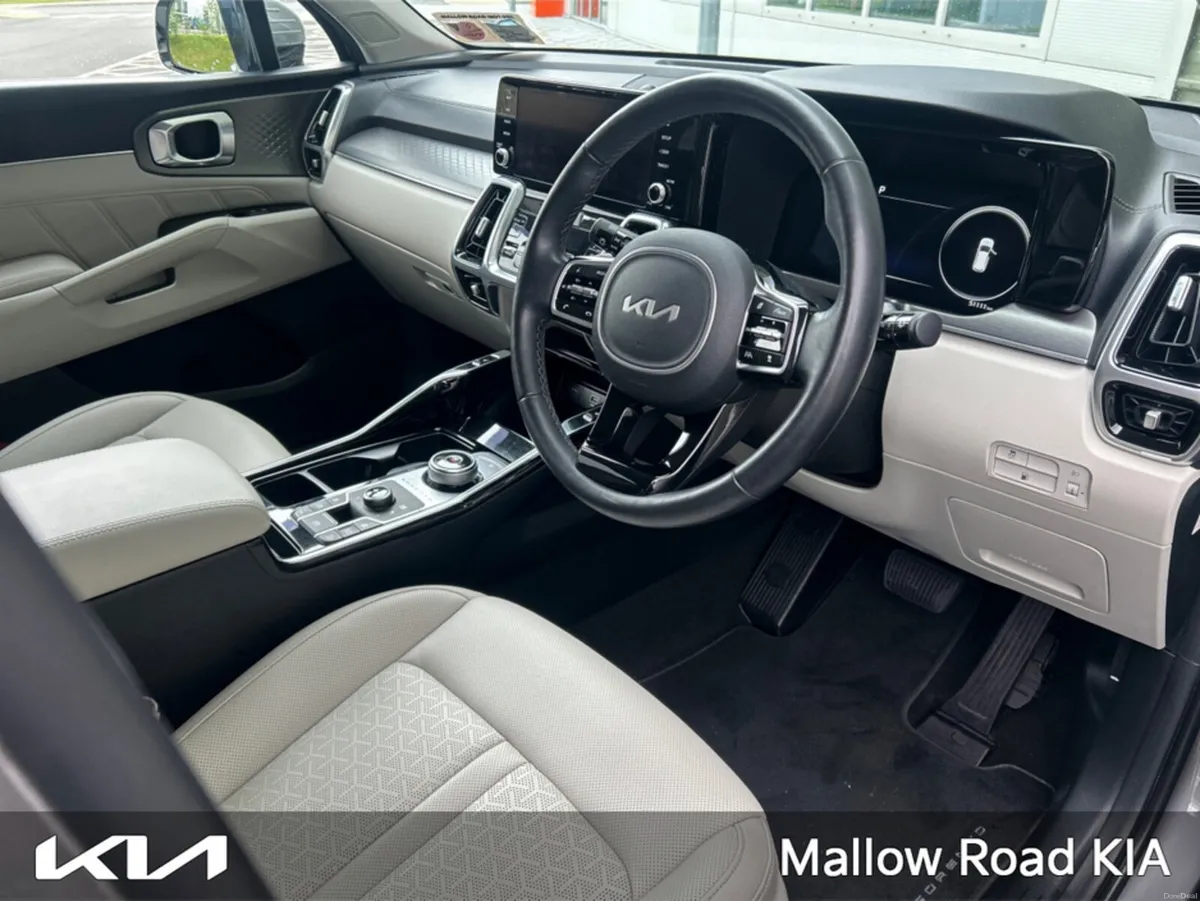 Kia Sorento PHEV K3 5DR AU AUTO - Image 2