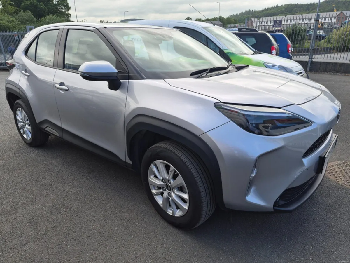Toyota Yaris Cross CR LUNA 4DR AUTO