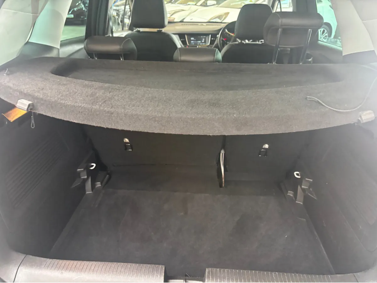 Opel Crossland X SPORT 1.2 83PS-PET-5SP 5DR - Image 3