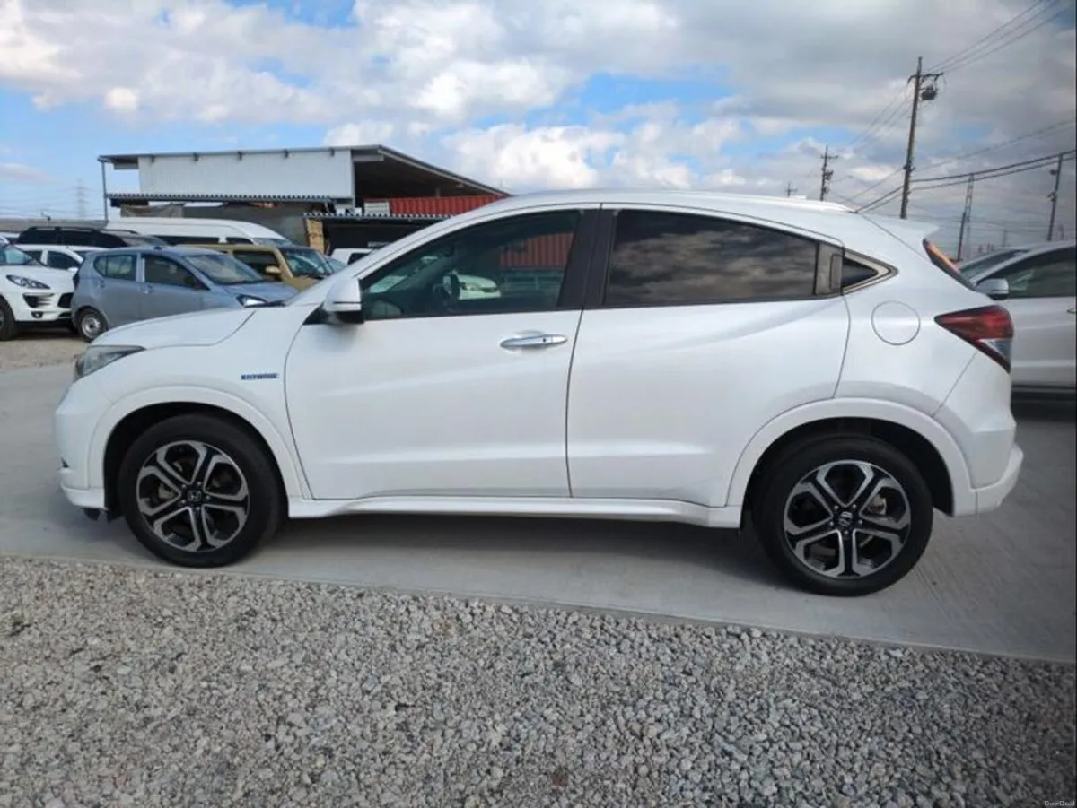 Honda Vezel 152 Hybrid Z - Image 3