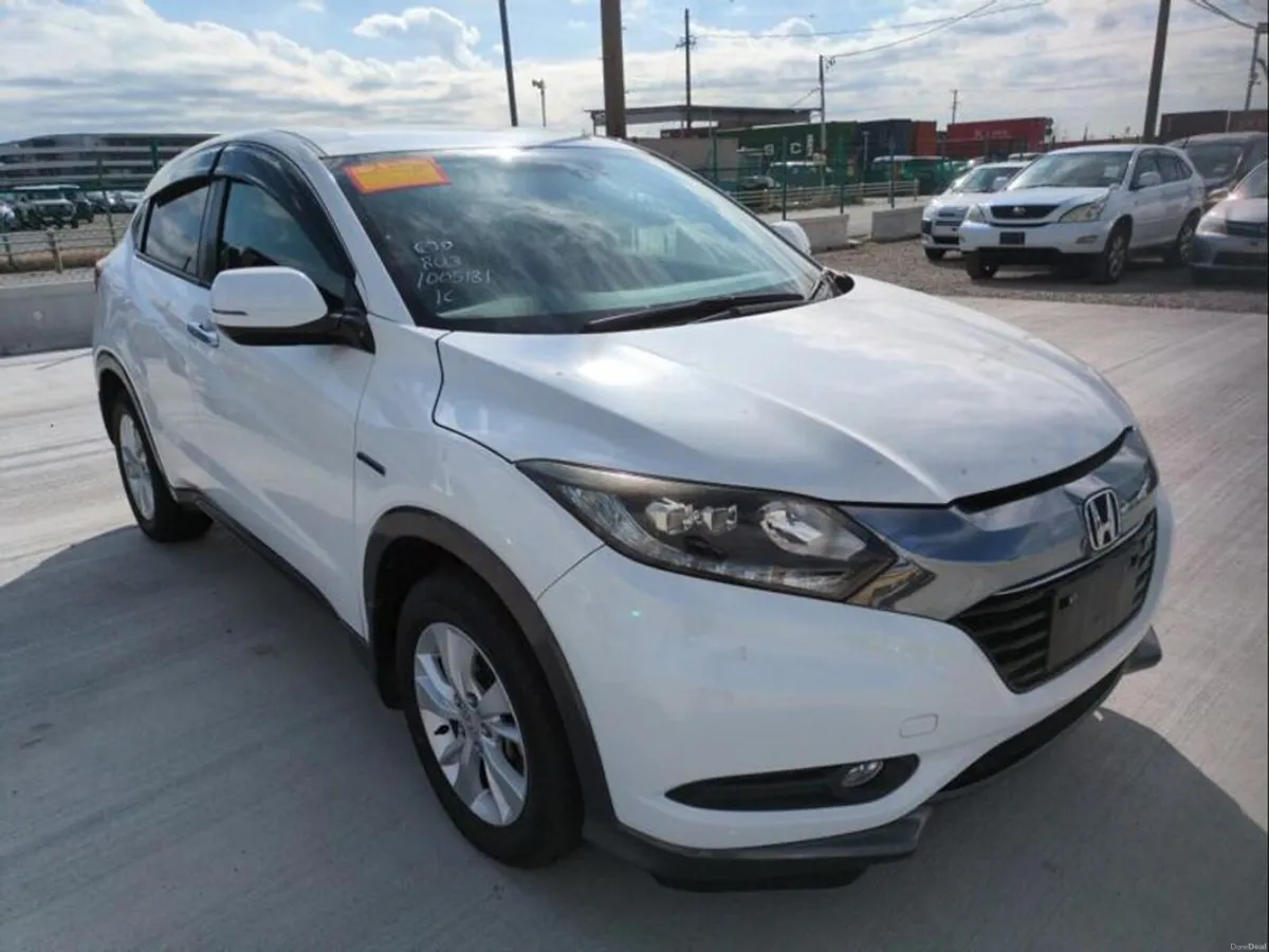Honda Vezel Hybrid X - Image 1