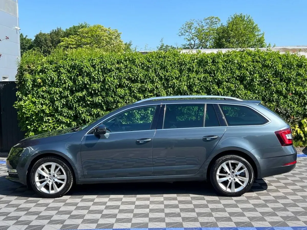 Skoda Octavia STYLE 1.0 TSI ESTATE // APPLE CARPLA - Image 3