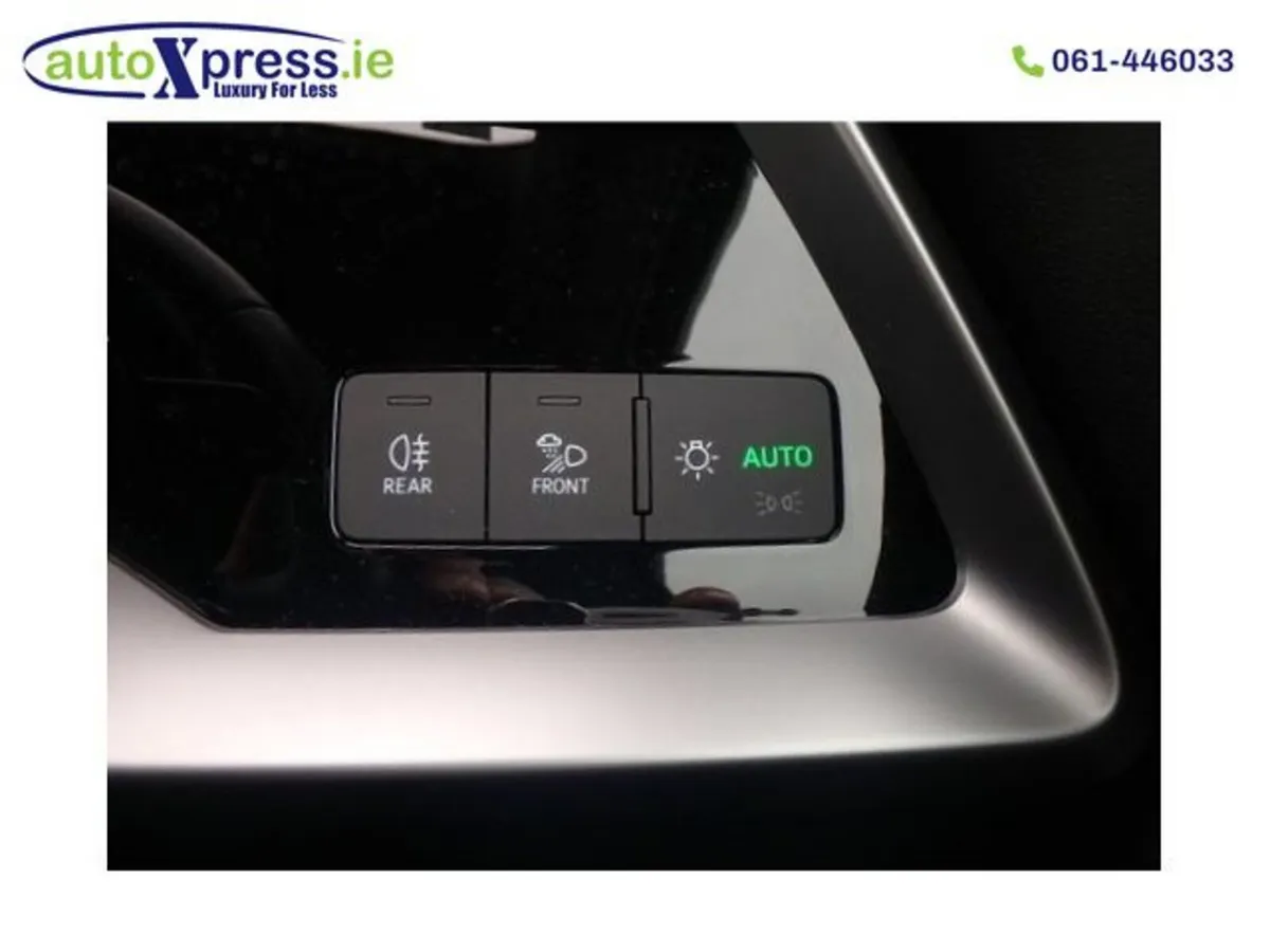 Audi A3 30 TFSI Automatic Low mileage - Image 4