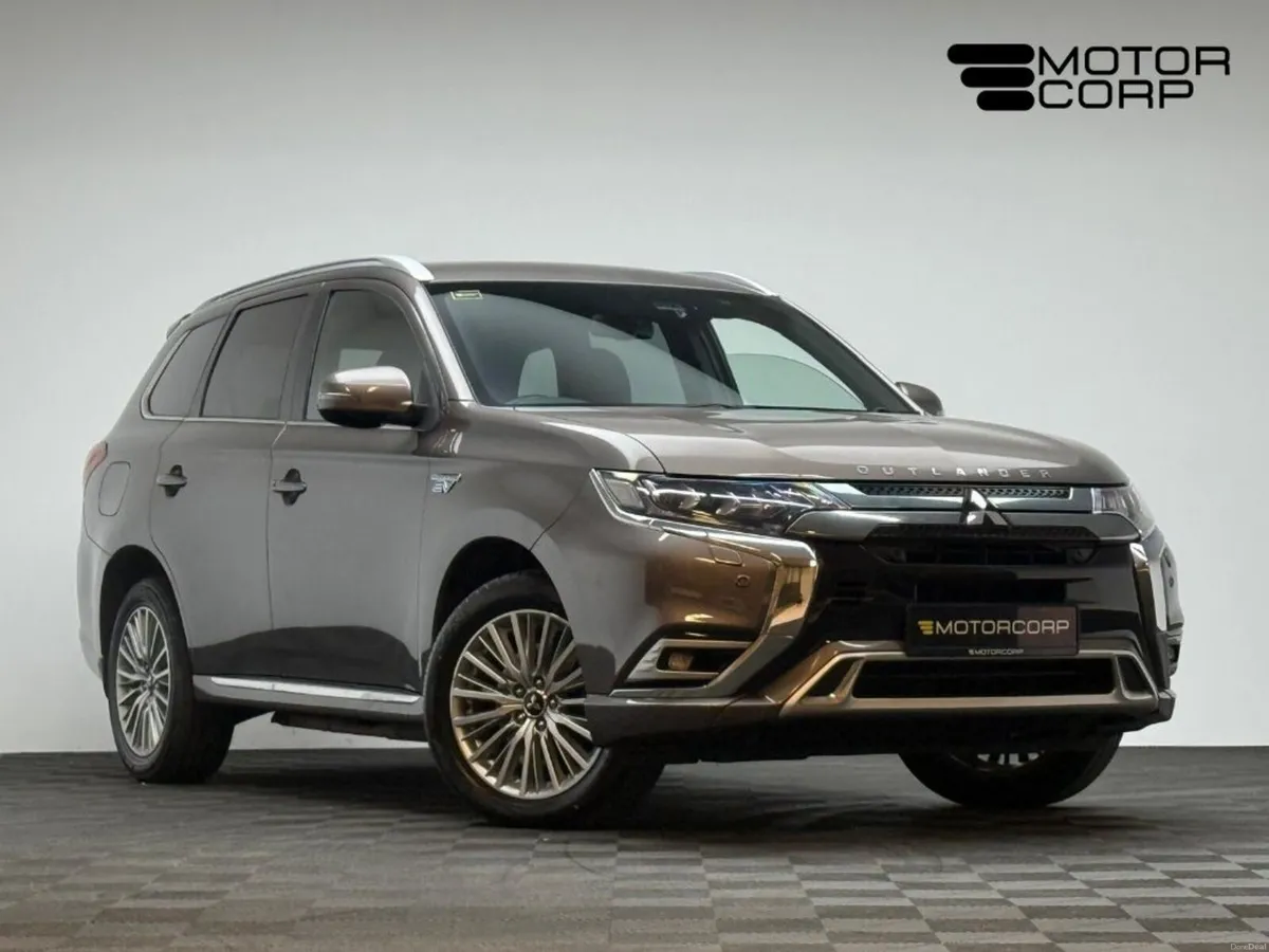 Mitsubishi Outlander INSTYLE 2.4 PHEV AUTO - Image 1