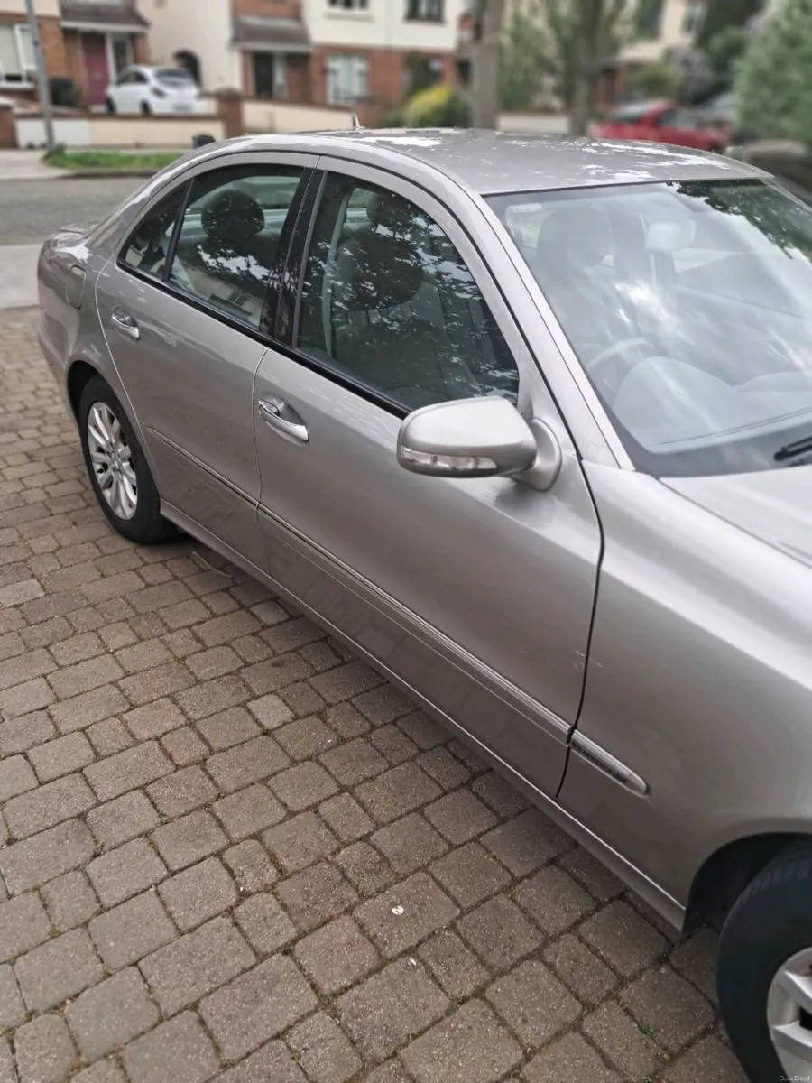 Motor car - Image 3
