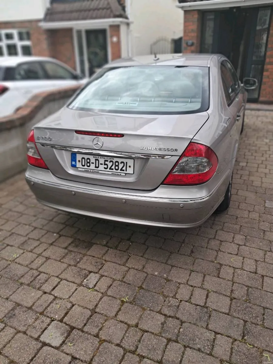Motor car - Image 2