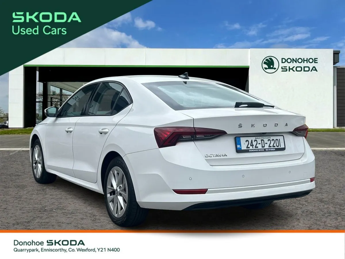 Skoda Octavia OCTAVIA AMB 2.0TDI 115HP - SUMMER SA - Image 3