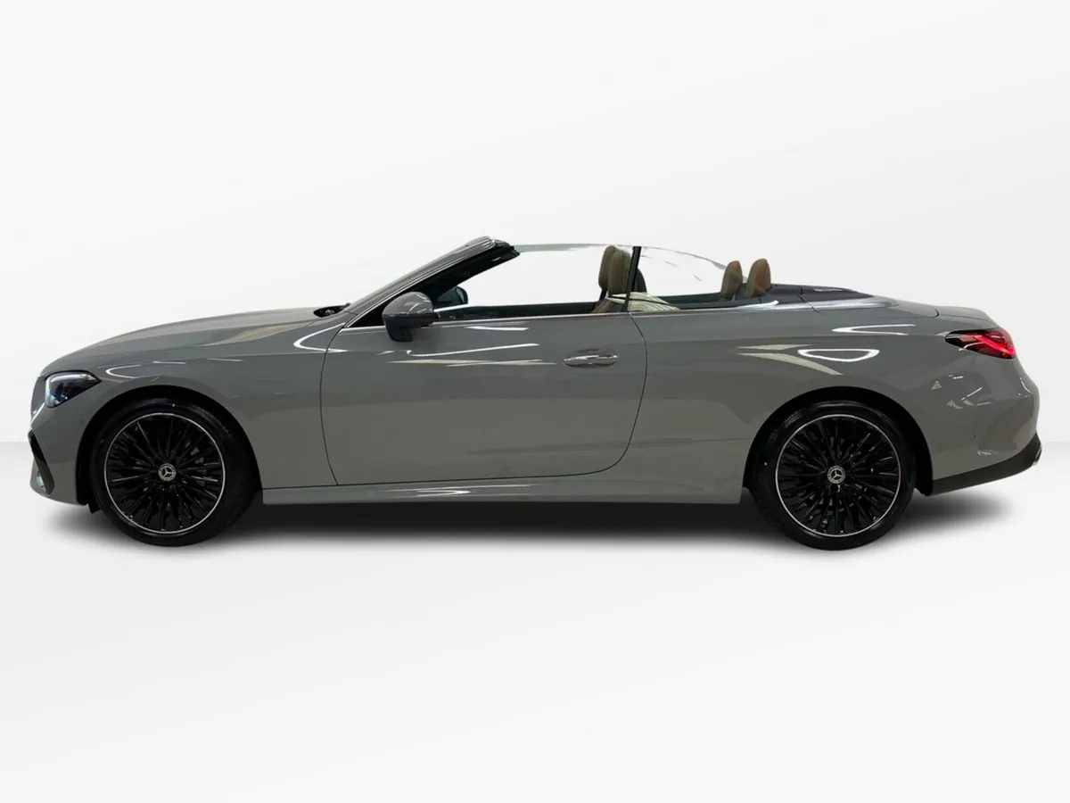 Mercedes-Benz CLE CLE 220 D CABRIOLET AMG LINE - Image 5