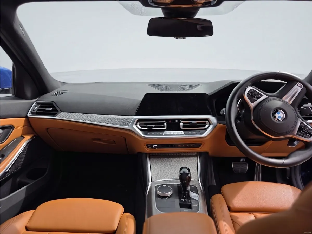 BMW 3-Series 2020 - Image 3