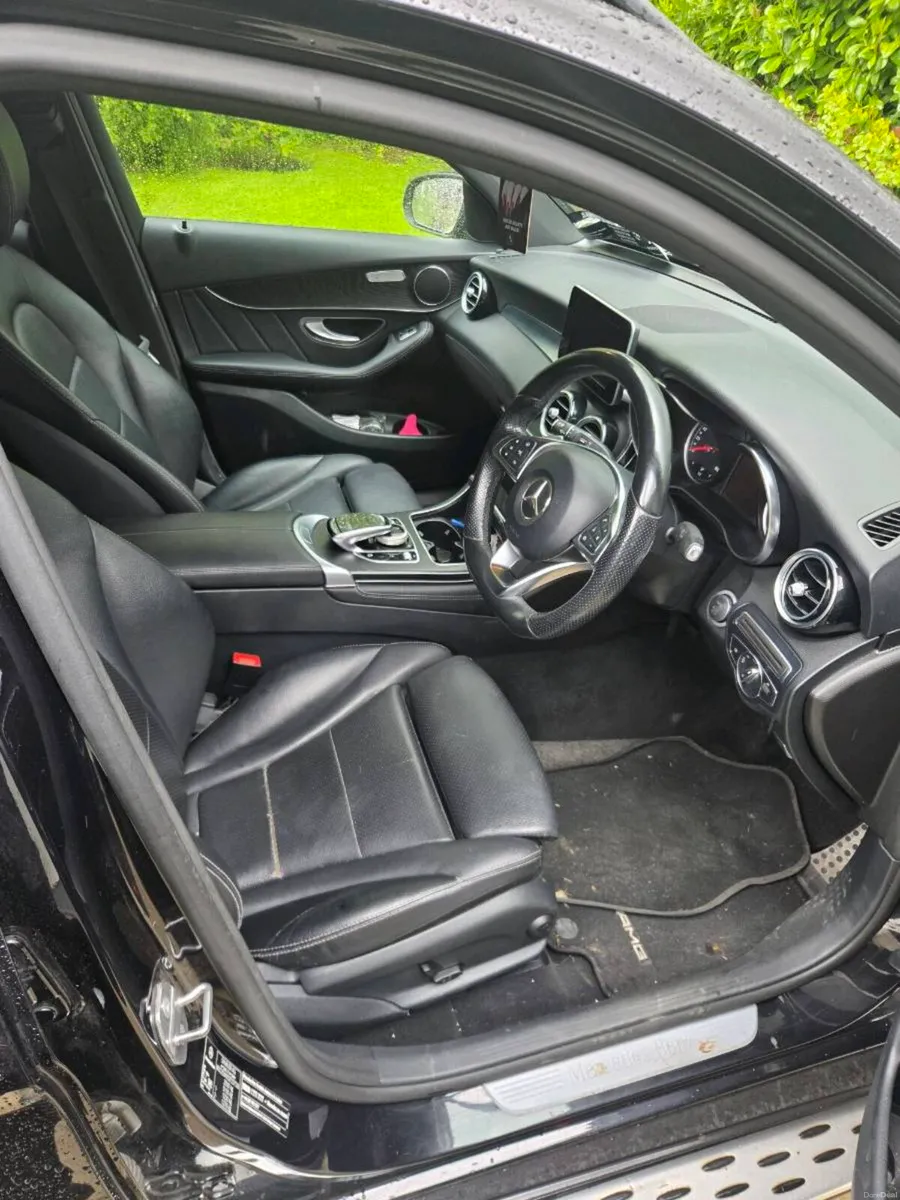 Mercedes GLC220 AMG line - Image 4