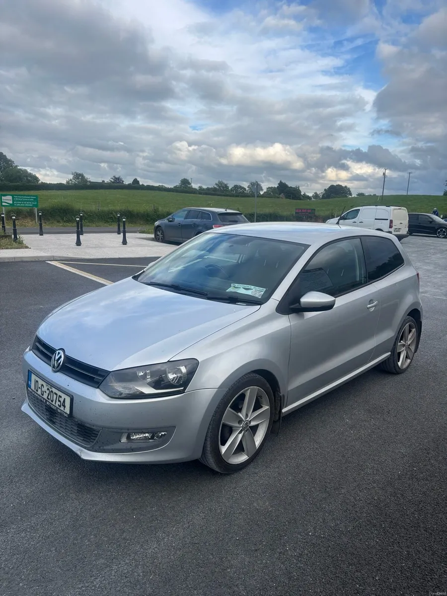 2010 VW POLO AUTO 1.4 PETROL - Image 5